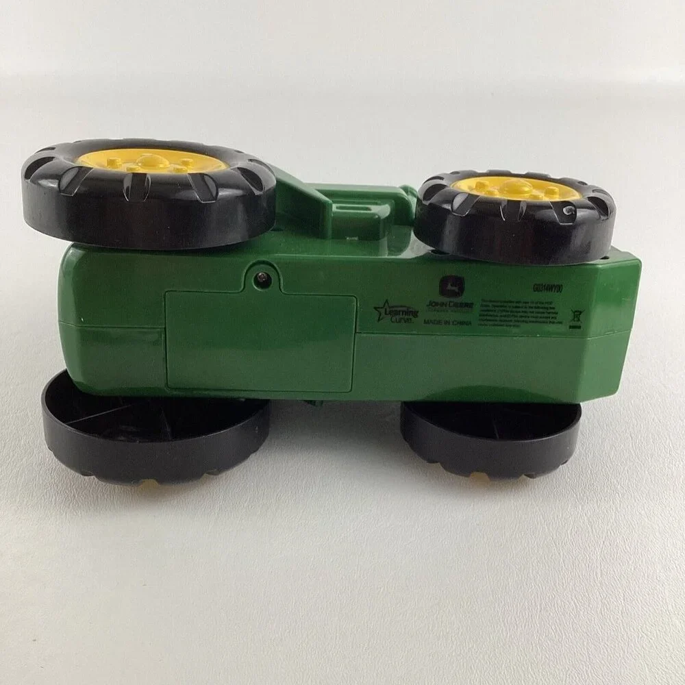 John Deere Farm Tractor Flashlight Green Learning Curve Lights Sounds Campout